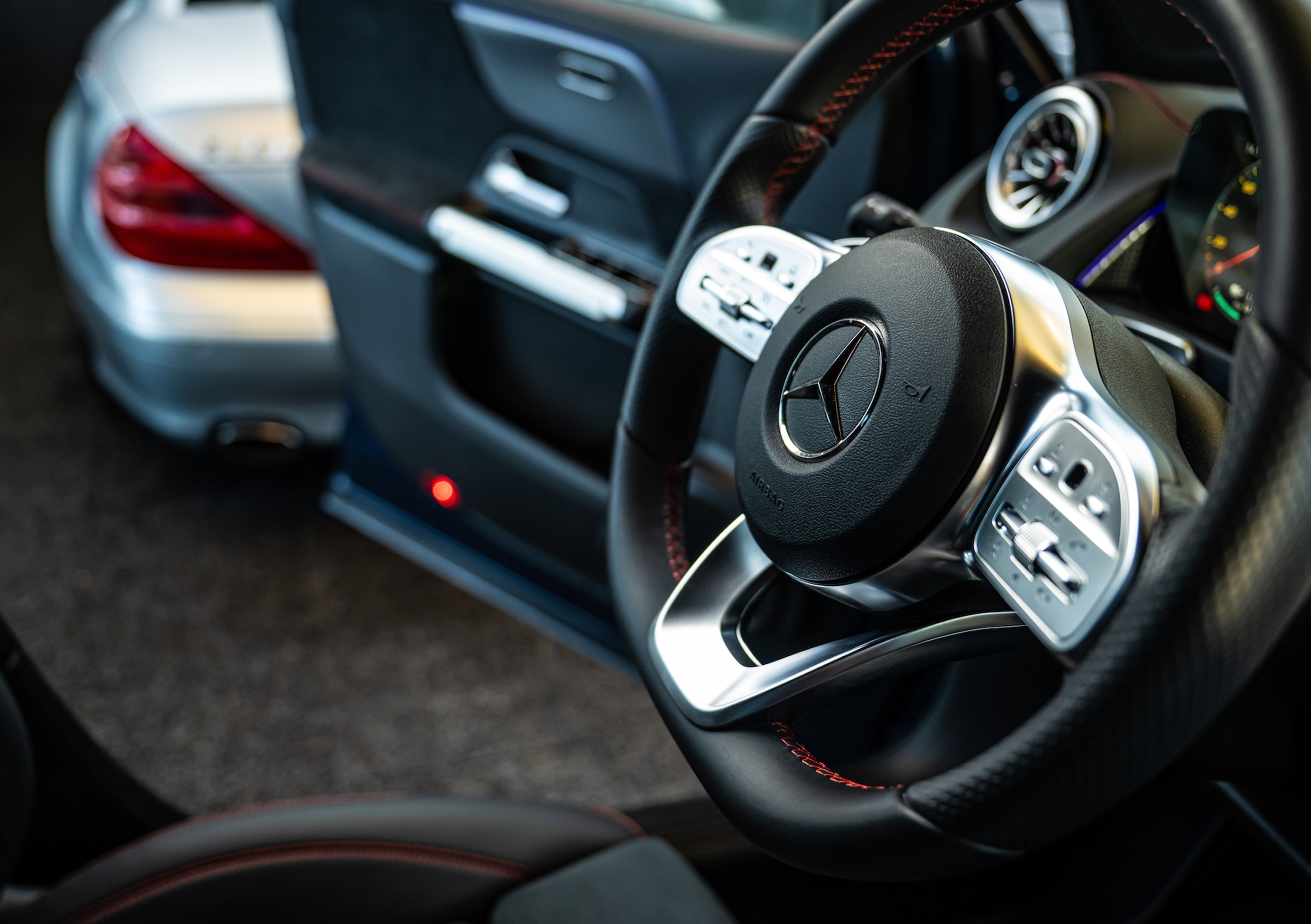 Common Image dinesten_images_1764571790.jpg Inkoop / taxatie | KHAN De Molen